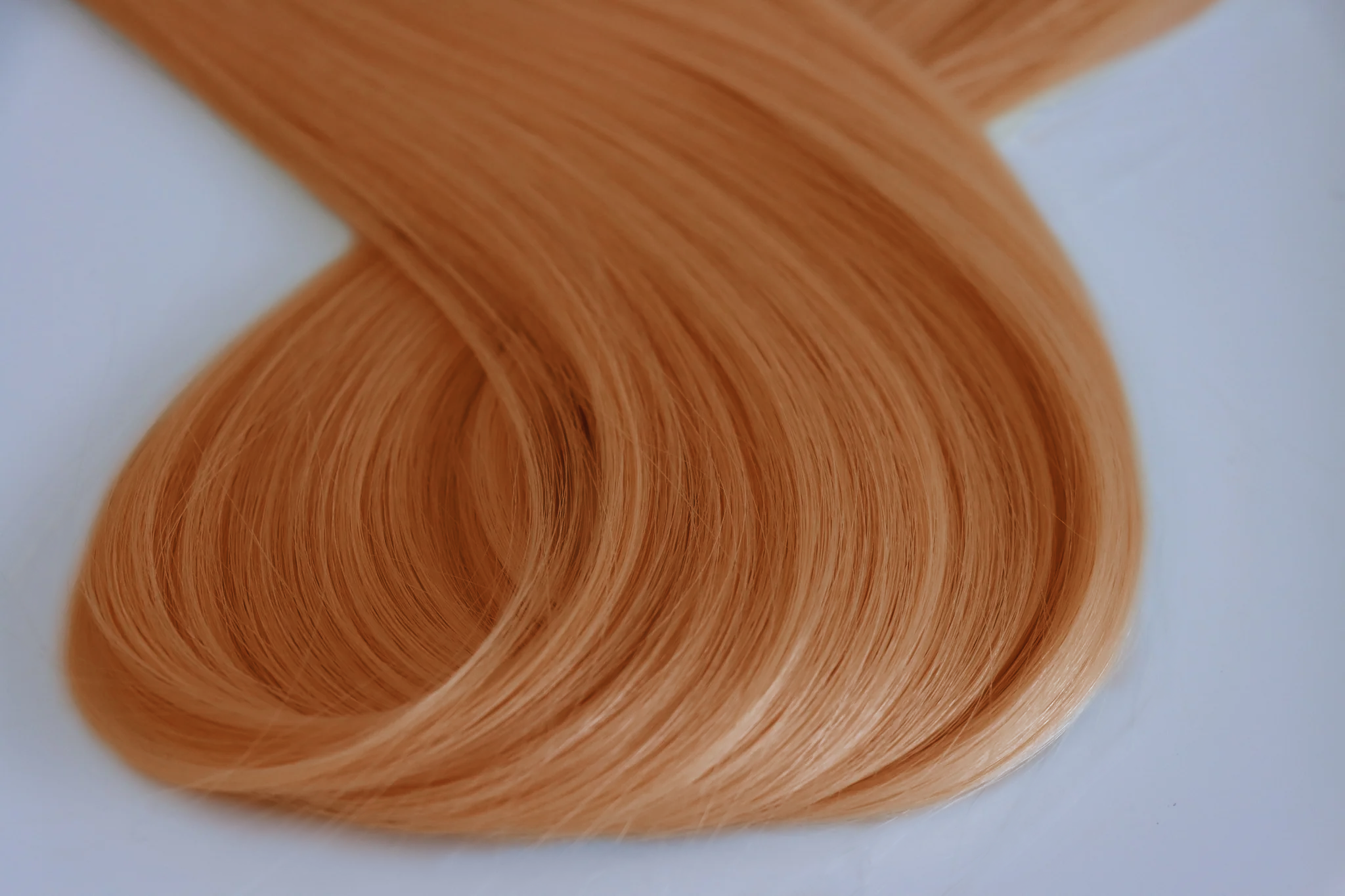 Mini Weft Professional Hair Extensions Length" 16 Cinnamon Melt N#6